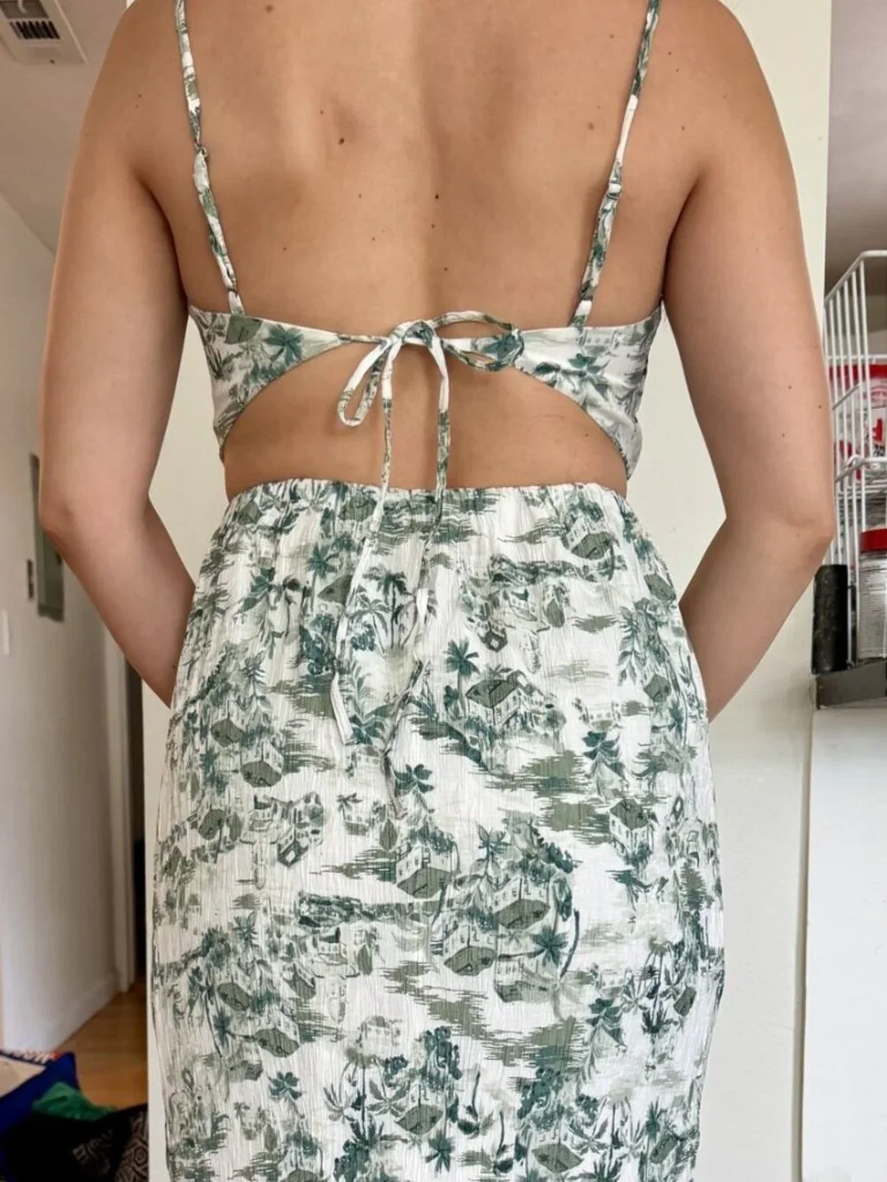 Green Crinkle Textured Cutout Abercrombie Maxi Dress Floral Print